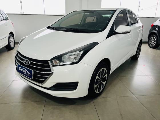 HYUNDAI HB20S 1.6 COMFORT PLUS 16V FLEX 4P MANUAL